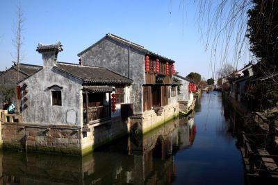 18禁电影《团鬼六蔷薇的肉体》:尺度、黑道与爱情的三重奏